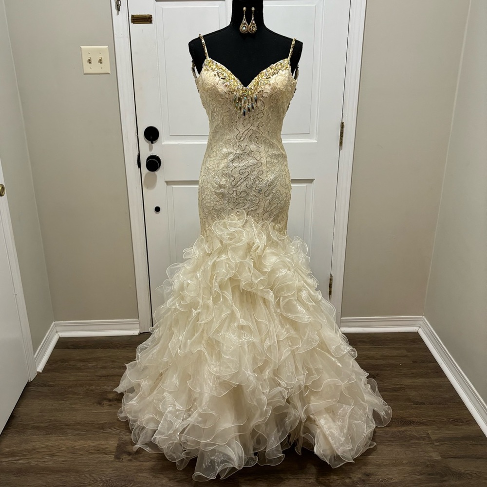 Mermaid Mac Duggal with low back